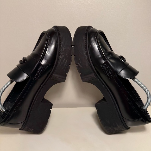 Coach Leah Black Leather Loafer Lug Sole Women’s Size 8.5 Chunky Y2K CB990 Logo - Picture 6 of 10